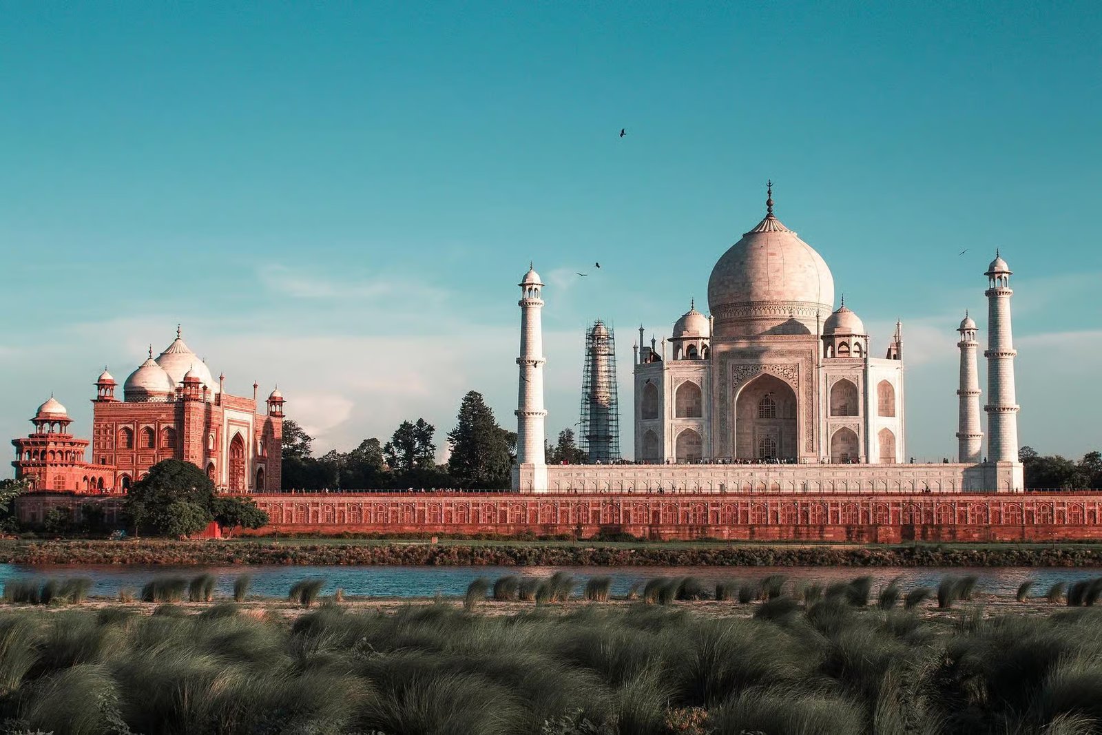 Delhi Heritage Tour - Red Fort, Qutub Minar, and Historical Monuments